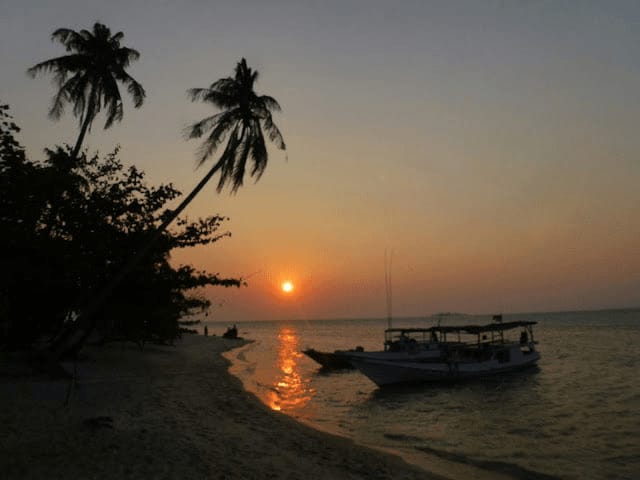 atardecer indonesia