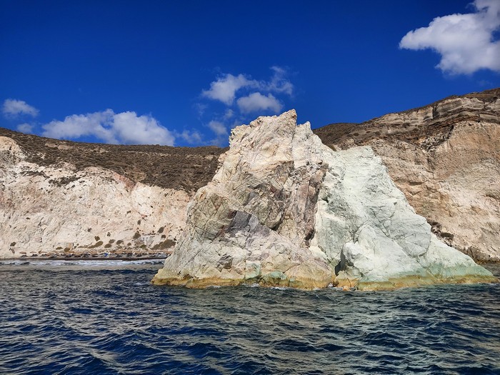La imagen tiene un atributo ALT vacío; su nombre de archivo es Santorini-mejores-playas-mi-aventura-viajando-20.jpg