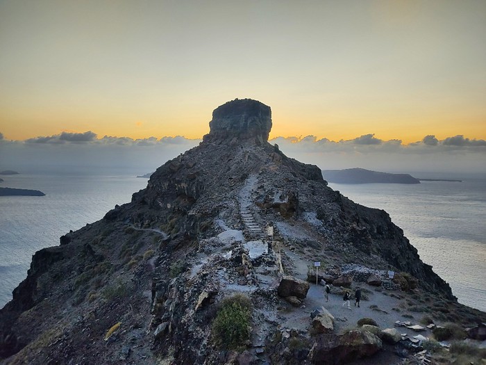 La imagen tiene un atributo ALT vacío; su nombre de archivo es Santorini-que-ver-y-hacer-mi-aventura-viajando-33.jpg