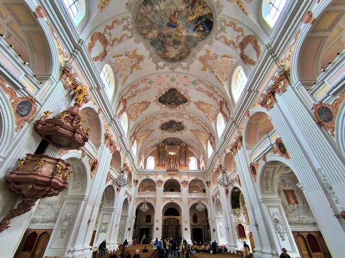 iglesia jesuita lucerna