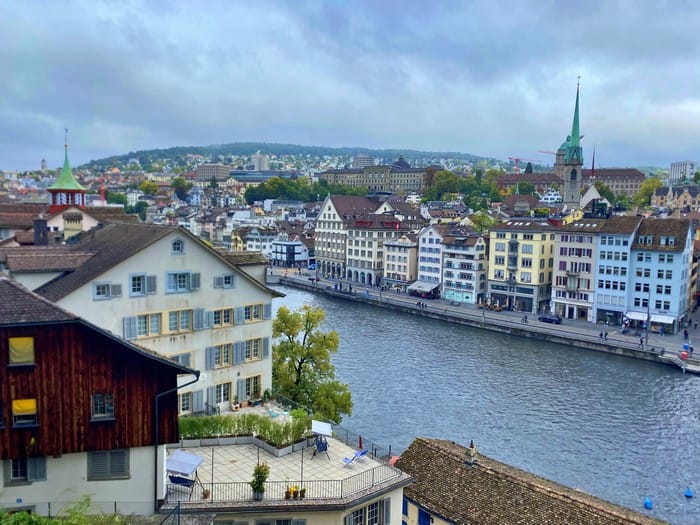 lago de zurich