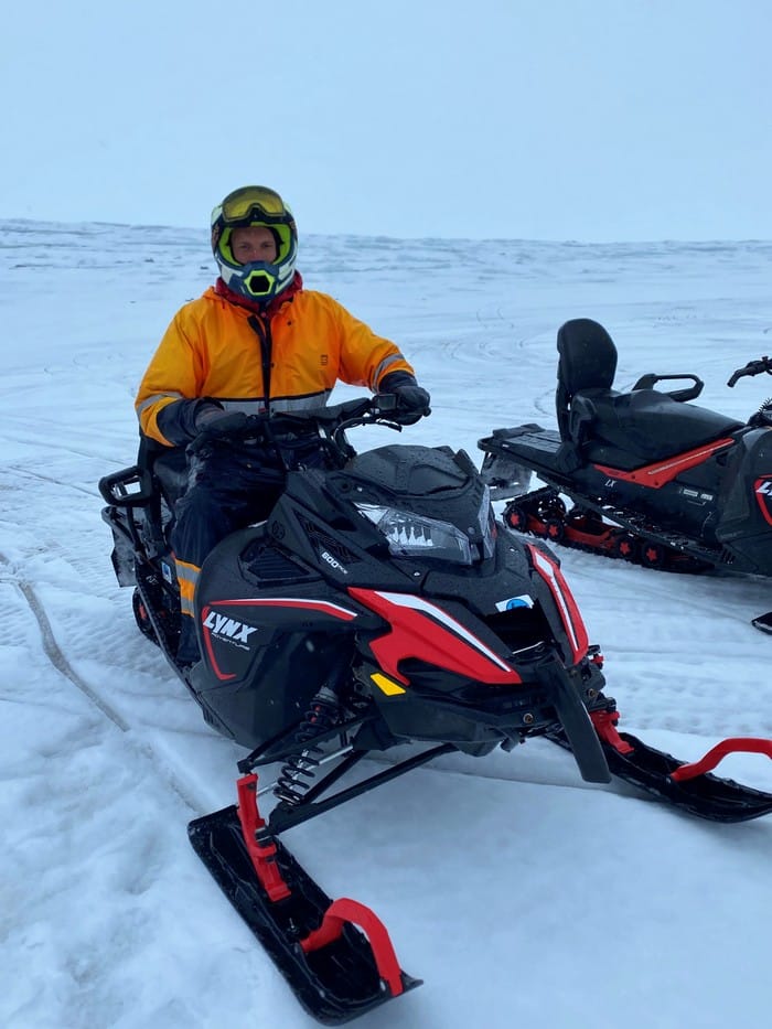 moto nieve islandia