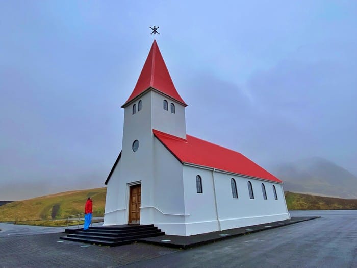 iglesia vik islandia