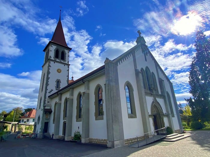 iglesia murten suiza