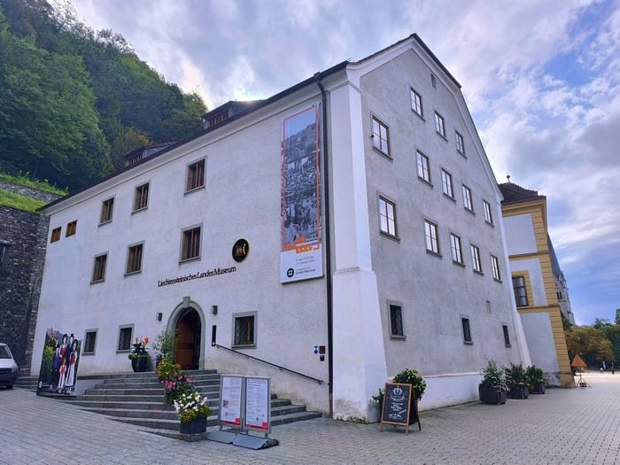 museo nacional liechtenstein