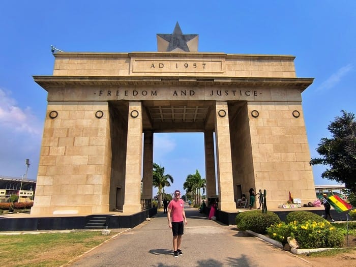 plaza independencia accra