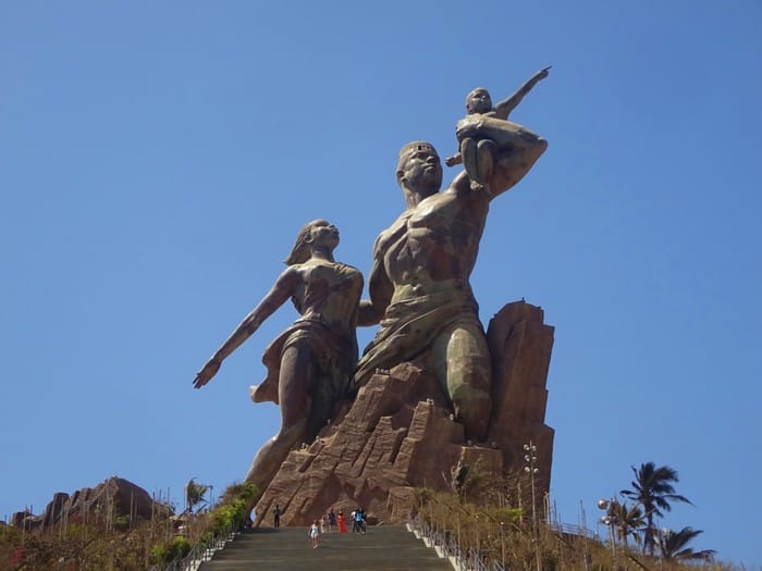 monumento renacimiento africano